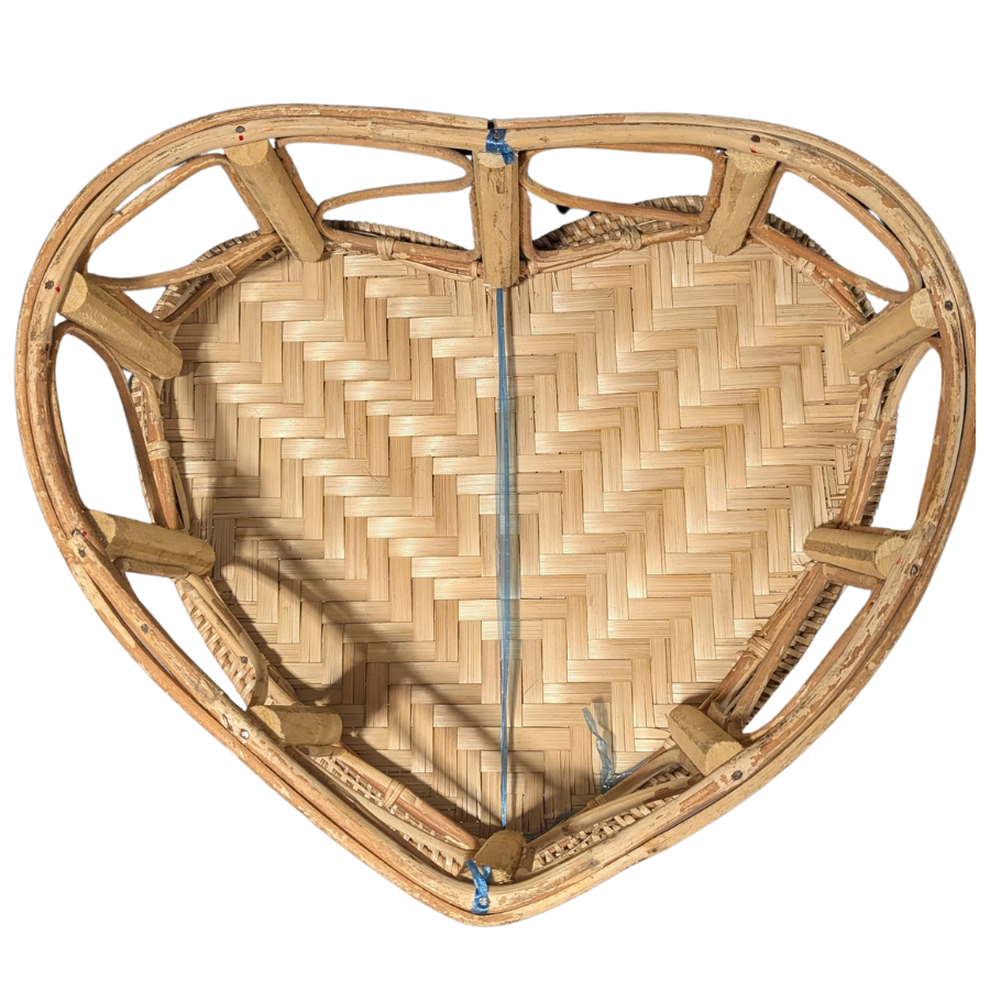 Bamboo Heart Shape Pakhao Table