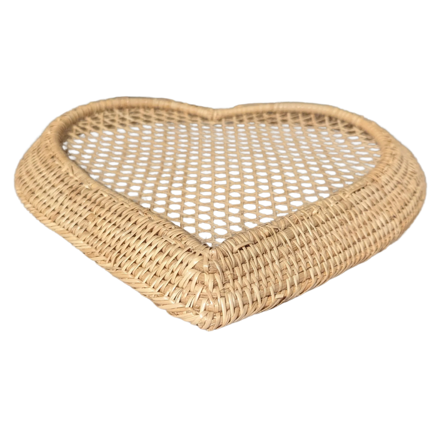 Bottom view of the Heart-shaped bamboo woven plate on a white background