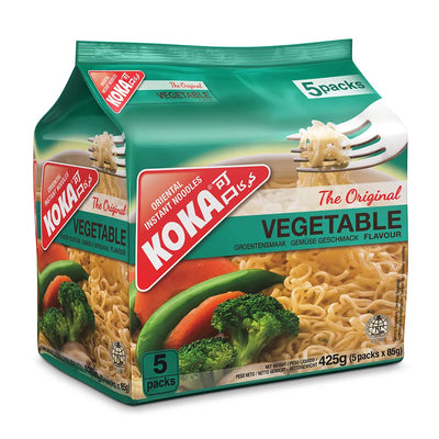 Packaging of Koka Els vegetable-flavored instant noodles with a green and red design.