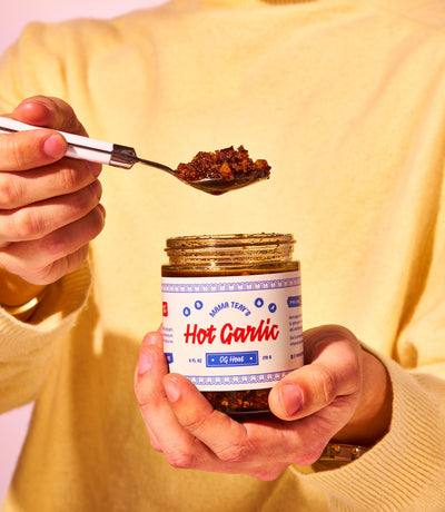 Mama Teav's Hot Garlic Original
