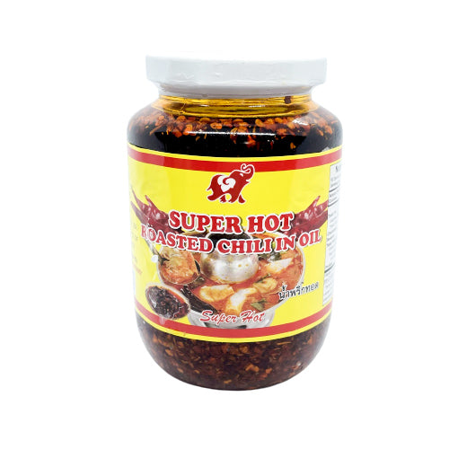 A jar of Best Choice's Super Hot Roasted Chili in Oil, showing the product name, a picture of the roasted chilis, garlic, and oil, and the net weight of 16 oz.
